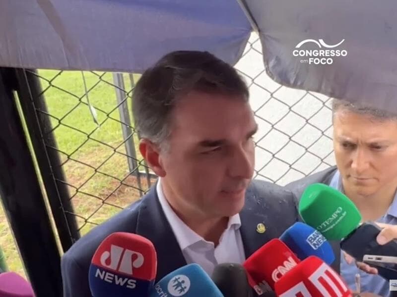 Visita ocorreu na manhã desta terça-feira (2). - Reprodução/YouTube