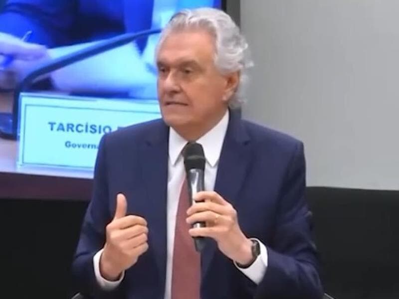 Governador de Goiás acusou o governo de leniência diante do crime organizado e criticou texto da PEC. - TV Câmara/Reprodução