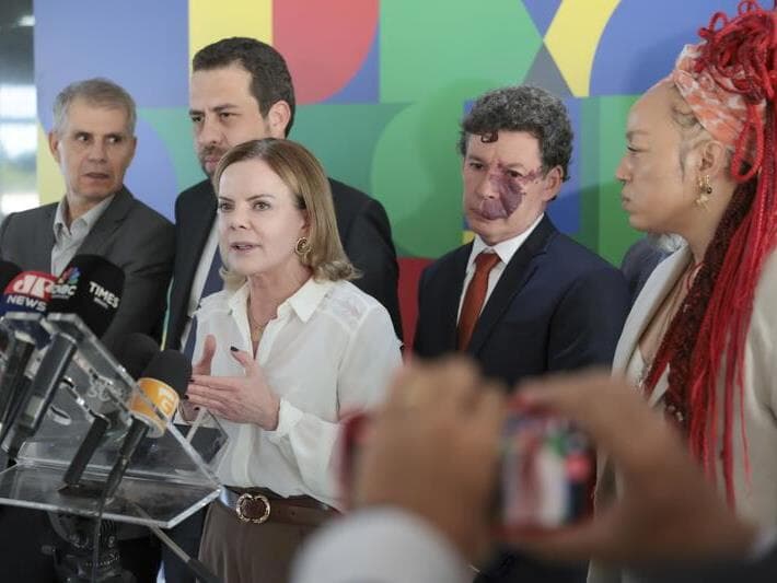 Planalto quer garantir dois dias de folga aos trabalhadores. - Gil Ferreira/SRI-PR Planalto quer garantir dois dias de folga aos trabalhadores. - Gil Ferreira/SRI-PR