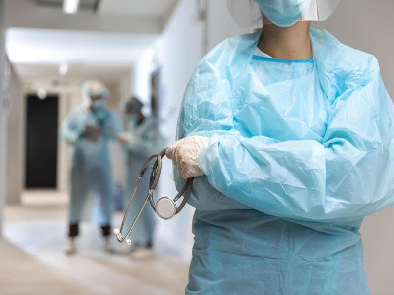 O texto foi aprovado por 11 votos a 9. - Freepik