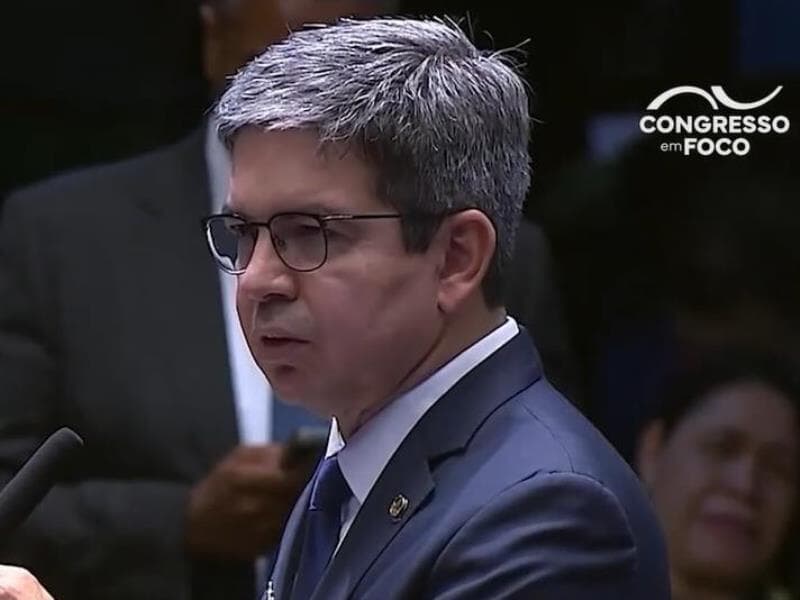 Líder do governo defendeu resposta de Alcolumbre à decisão do STF e revelou ter se arrependido de votar contra limitação de decisões monocráticas. - TV Senado/Reprodução
