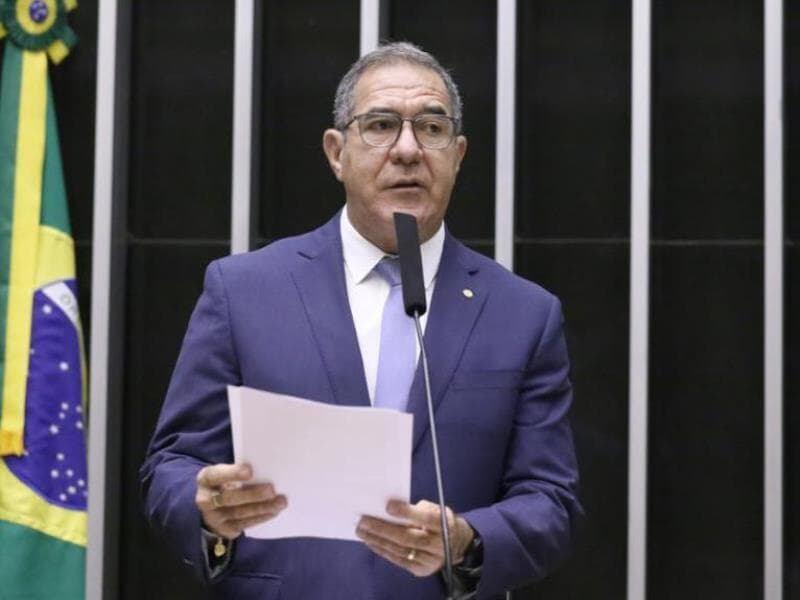 Deputado afirma que o modelo 5x2 poderia comprometer a capacidade produtiva nacional. - Kayo Magalhães / Câmara dos Deputados