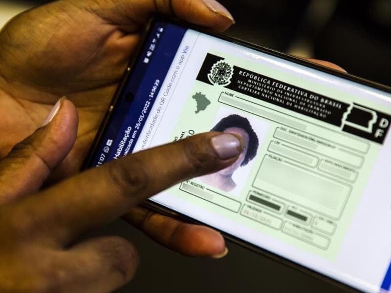 Vetos foram inseridos como itens extrapauta durante discussão da LDO.
 - Marcello Casal JrAgência Brasil