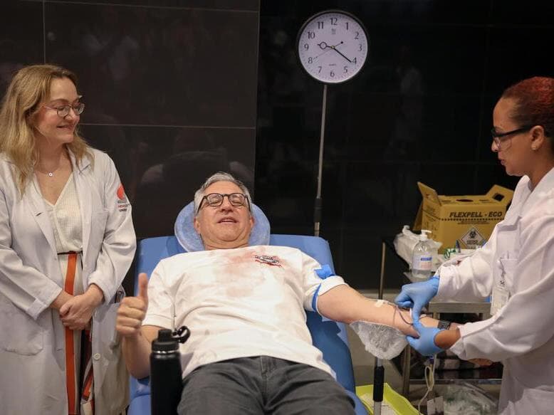 Alexandre Padilha participou do Sangue Corinthiano e incentivou imunização de gestantes - Walterson Rosa/MS