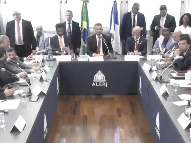 Comissão aprovou projeto de resolução para revogar a prisão de seu presidente afastado pelo STF. - TV Alerj/Reprodução