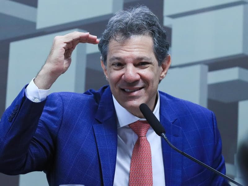 Aprovação de projetos como o do devedor contumaz e o que reduz incentivos fiscais é fundamental para o Orçamento do próximo ano, afirma ministro da Fazenda. - Lula Marques/Agência Brasil