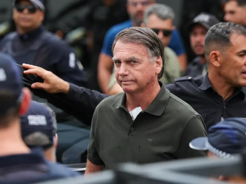 Bolsonaro cumpre pena na Superintendência da Polícia Federal. - Fabio Rodrigues-Pozzebom/Agência Brasil
