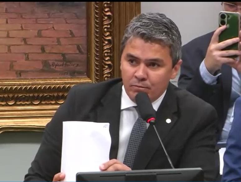 Diego Garcia - Reprodução/YouTube