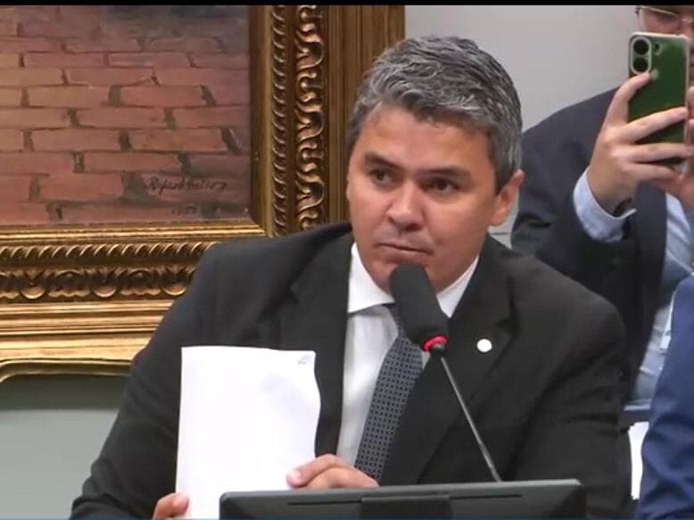 Diego Garcia - Reprodução/YouTube