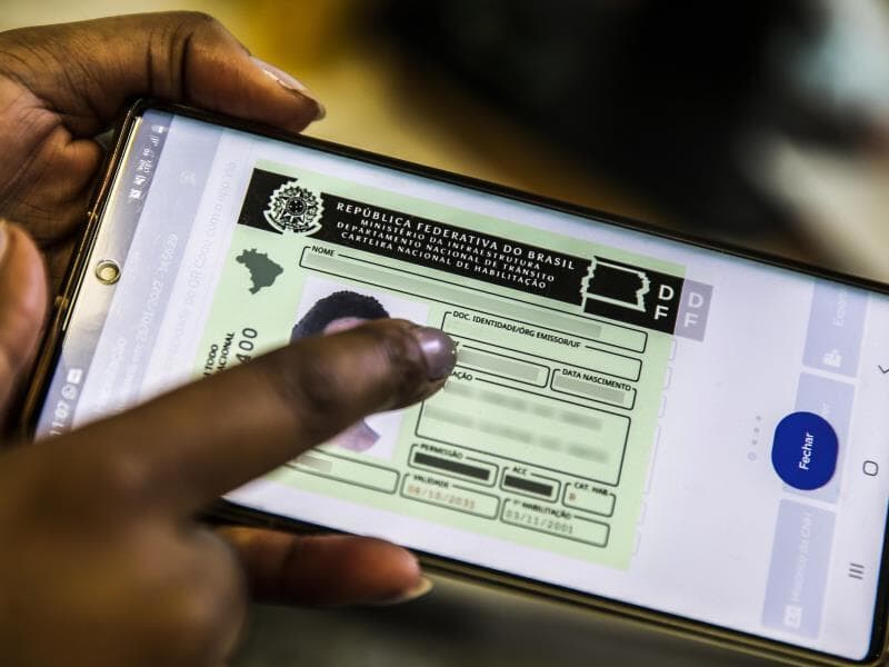 Benefício não se aplica a motoristas com idade igual ou superior a 70 anos. - Marcello Casal/JrAgência Brasil