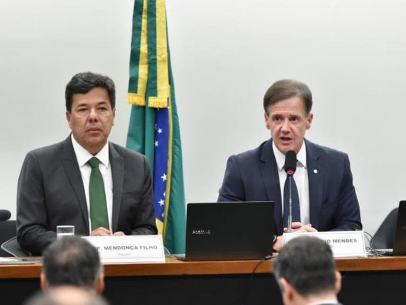 Parecer foi construído ao longo de dois meses de debates com instituições. - Zeca Ribeiro / Câmara dos Deputados