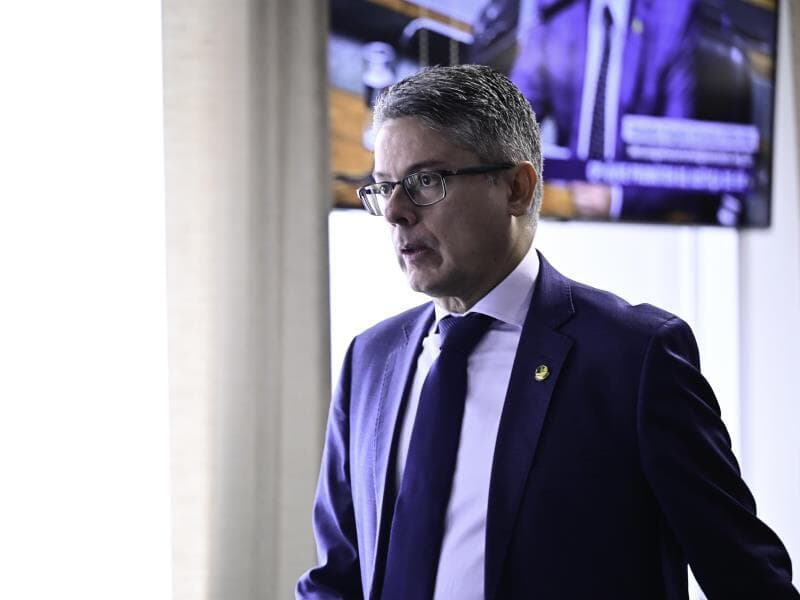 Relator do projeto, Alessandro Vieira alterou substancialmente a versão aprovada pela Câmara. - Ton Molina /Fotoarena/Folhapress