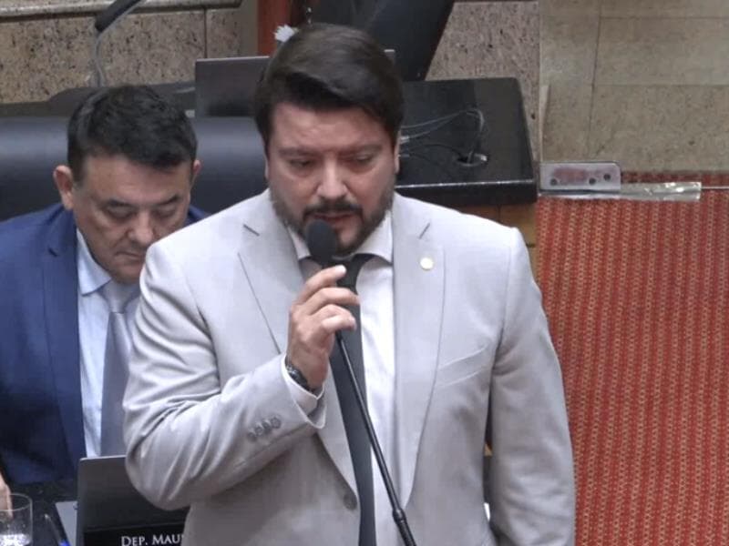 Alesc aprova projeto que proíbe cotas raciais em universidades de SC - Reprodução/Youtube