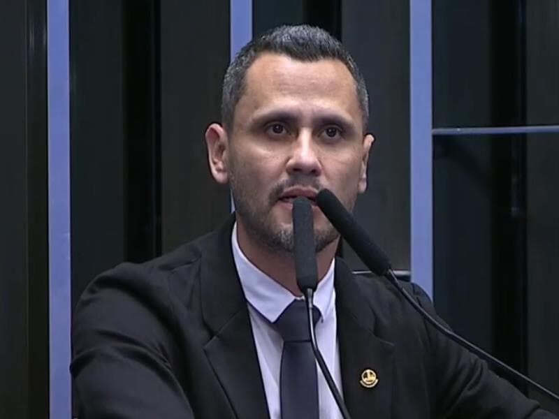 Cleitinho defende redução da jornada de trabalho e CNH mais barata - Reprodução/TV Senado
