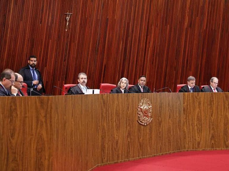 Relator Antonio Carlos Ferreira citou decisão prévia do STF ao negar conhecimento da consulta. - Alejandro Zambrana/Secom/TSE