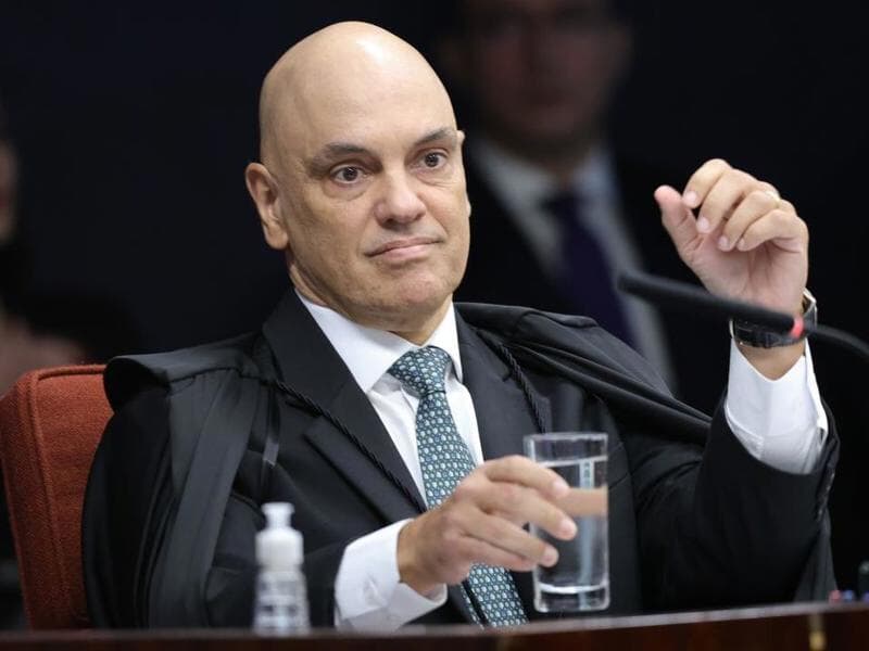 Com a retirada da sanção, Moraes volta a ter permissão para contratar serviços americanos.
 - Fabio Rodrigues-Pozzebom/ Agência Brasil