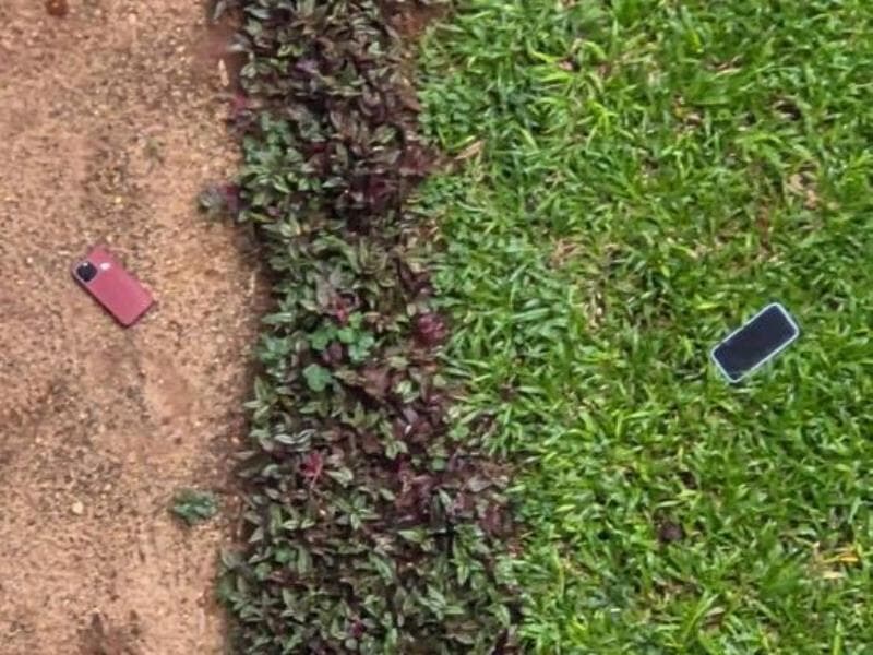 A PF apreendeu celulares arremessados durante busca em imóvel funcional do deputado. - Divulgação/Polícia Federal A PF apreendeu celulares arremessados durante busca em imóvel funcional do deputado. - Divulgação/Polícia Federal