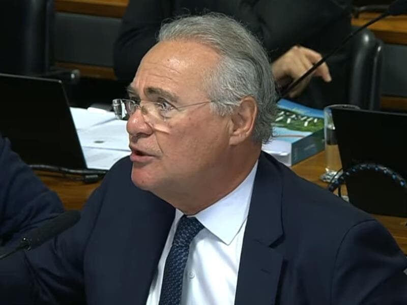 Renan criticou a pressa para aprovar o projeto que reduz pena de acusados por tentativa de golpe. - Reprodução/Youtube