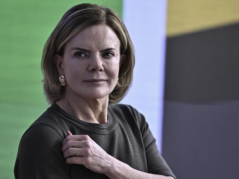 Glesi reprovou o acordo costurado por Jaques Wagner para destravar votação da pauta econômica. - Ton Molina /Fotoarena/Folhapress