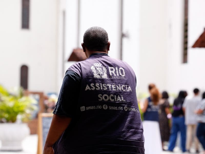 O impacto estimado do reajuste nas despesas públicas é cerca de R$ 883,6 milhões. - Tânia Rêgo/Agência Brasil