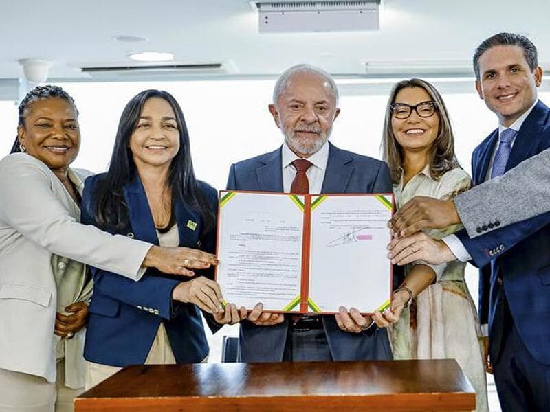 Presidente da Câmara, Hugo Motta (Republicanos-PB), esteve presente. - Ricardo Stuckert/PR