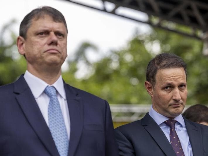 PP quer apoio mais explícito de Tarcísio à candidatura de Guilherme Derrite, seu ex-secretário de Segurança Pública, ao Senado. - Danilo Verpa/Folhapress PP quer apoio mais explícito de Tarcísio à candidatura de Guilherme Derrite, seu ex-secretário de Segurança Pública, ao Senado. - Danilo Verpa/Folhapress