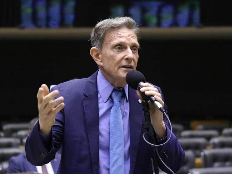 Texto de autoria do deputado Marcelo Crivella (Republicanos-RJ) segue para votação no plenário da Câmara. - Kayo Magalhães/Câmara dos Deputados