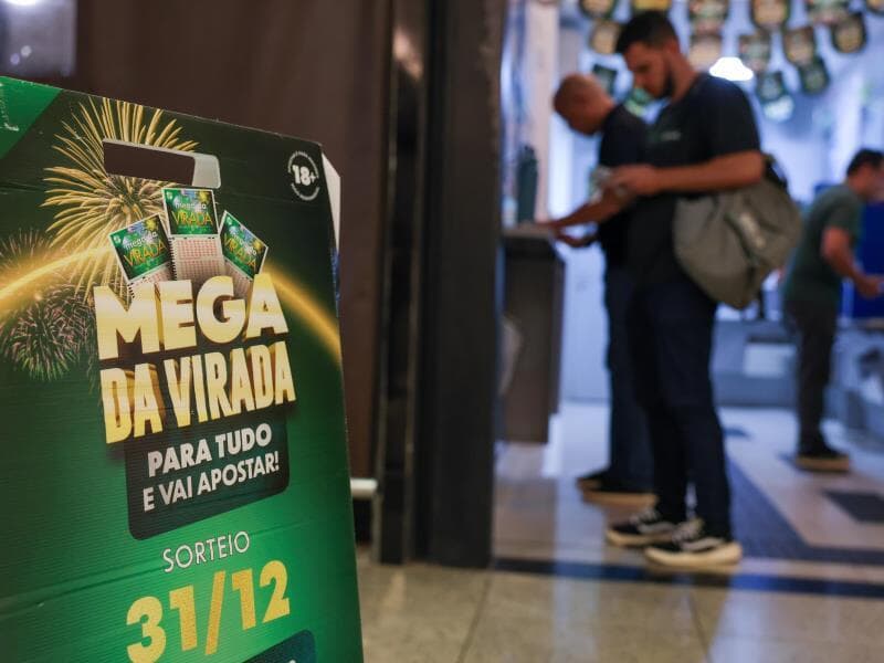 Prêmio bilionário atraiu volume recorde de apostas. - Fabio Rodrigues Pozzebom/Agência Brasil