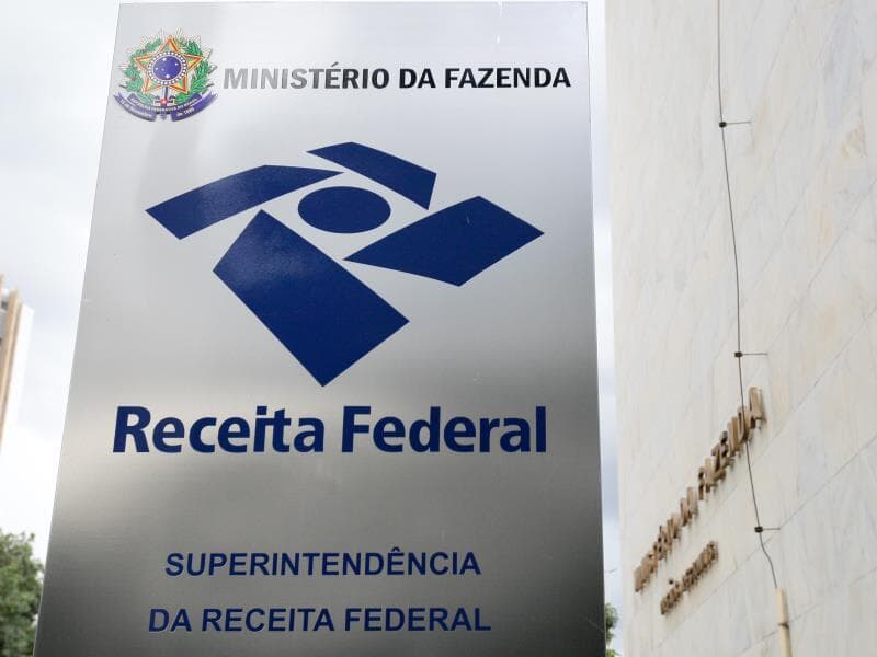 Redução começou a valer a partir de 1º de janeiro de 2026 para o IRPJ e o Imposto de Importação.  - Sergio Lima/Folhapress
