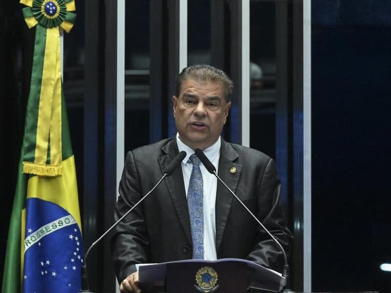 Nelsinho Trad manifestou preocupação com a situação. - Carlos Moura/Agência Senado