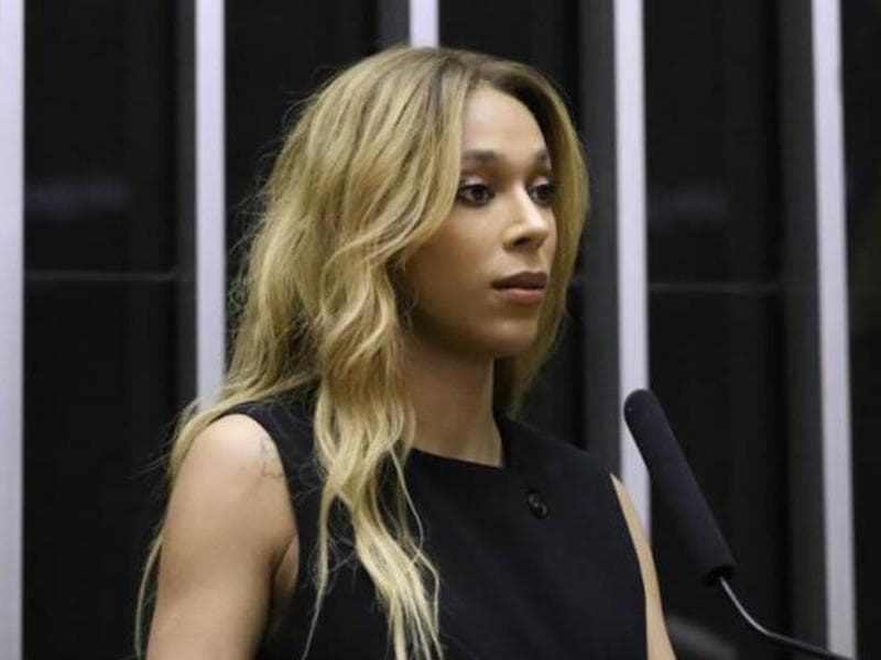 Anúncio foi realizado por Erika Hilton no domingo (4). - Kayo Magalhães/Câmara dos Deputados