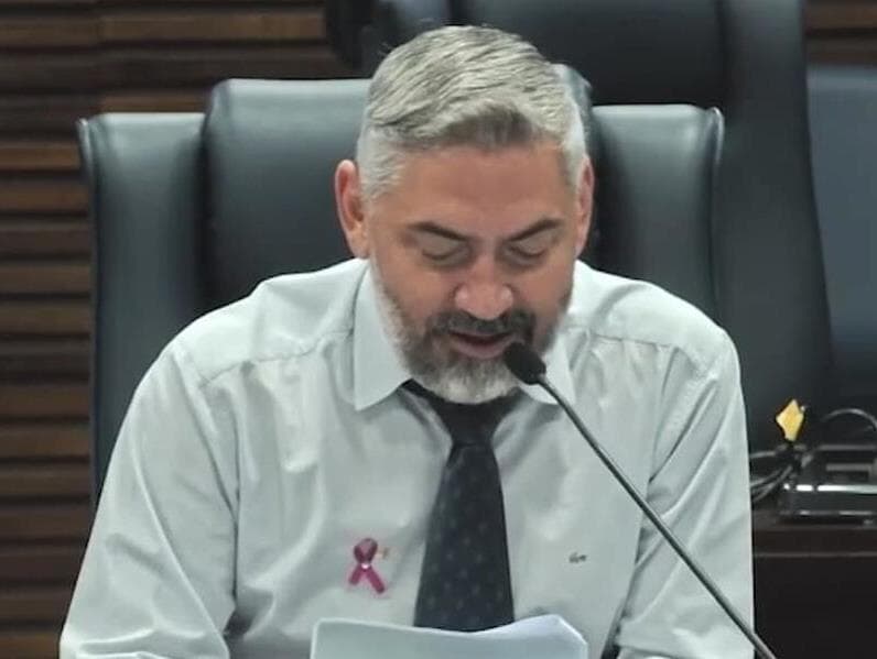 Episódio ocorreu na Câmara Municipal de Guarulhos (SP). - Reprodução/YouTube