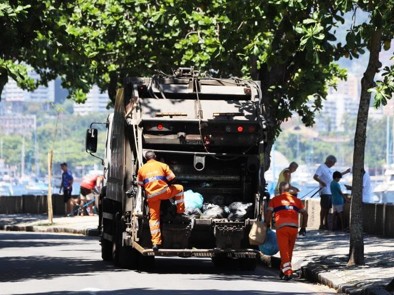 Uma das atividades econômicas que mais impacta a economia do setor de serviços é a da limpeza. - Charles Sholl/Brasil Photo Press/Folhapress