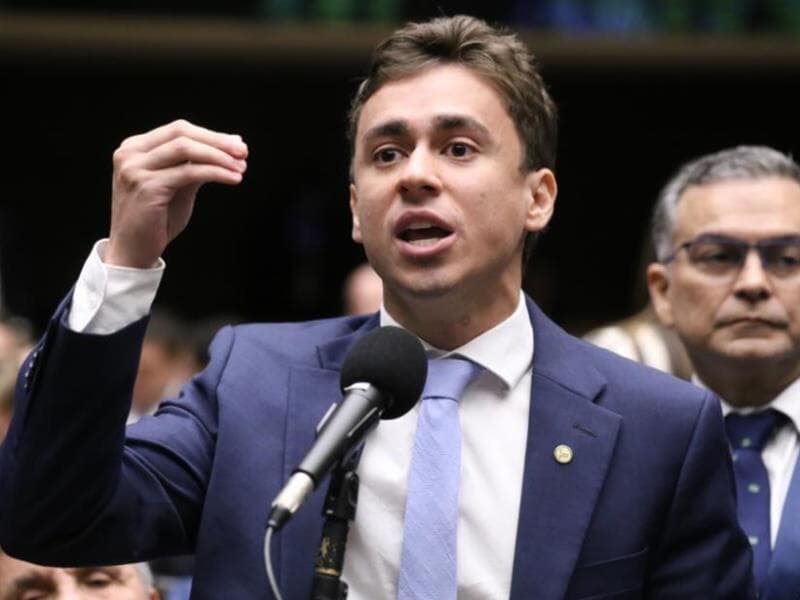 Na postagem, Nikolas chama o PT de "Partido dos Traficantes". - Kayo Magalhães/Câmara dos Deputados