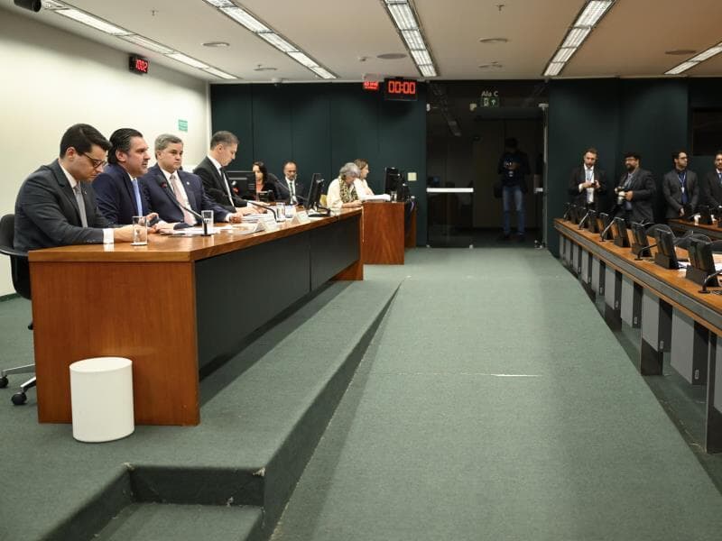 Antes, proposta apenas reduzia prazo para protesto de dívidas trabalhistas. - Andressa Anholete/Agência Senado Antes, proposta apenas reduzia prazo para protesto de dívidas trabalhistas. - Andressa Anholete/Agência Senado