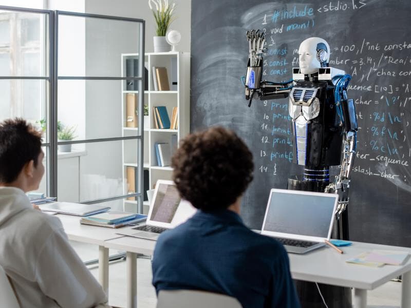 Projeto tramita desde junho de 2025. - Freepik