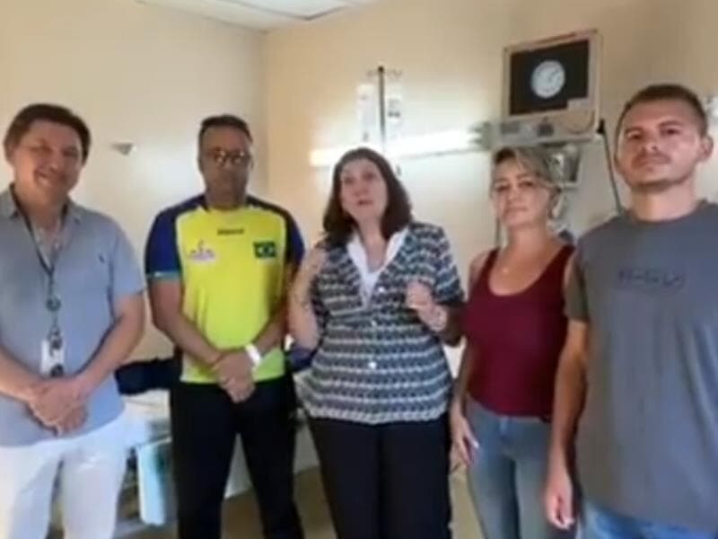 Após alta, vítimas de raio elogiam manifestação liderada por Nikolas - Reprodução/X