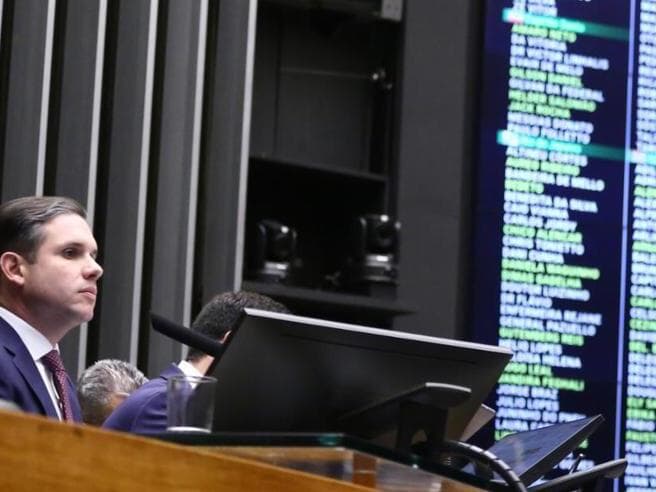 Votação de projeto sobre acordo terá prioridade na Câmara e ocorrerá na última semana de fevereiro, após o Carnaval, afirma Hugo Motta. - Vinicius Loures/Agência Câmara Votação de projeto sobre acordo terá prioridade na Câmara e ocorrerá na última semana de fevereiro, após o Carnaval, afirma Hugo Motta. - Vinicius Loures/Agência Câmara