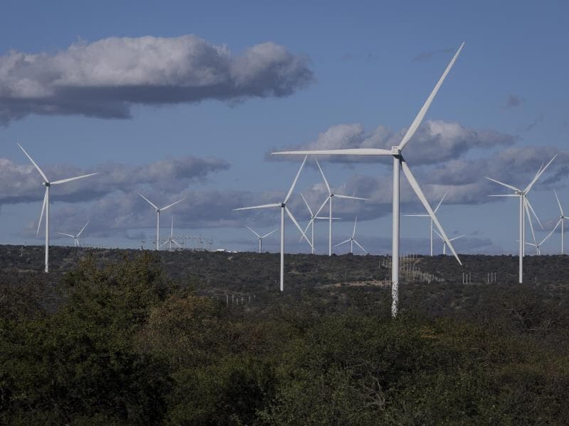 Torres Eólicas da cidade de Dom Inocêncio, no interior do estado do Piauí. - Eduardo Anizelli/Folhapress