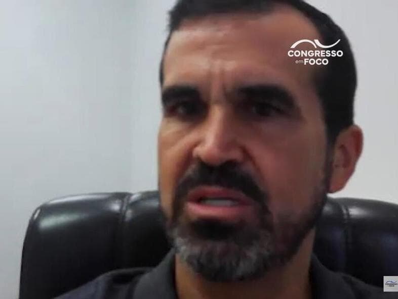 Giancarllo Melito explica que responsabilização de corretoras pode variar conforme o conhecimento e a transparência na comunicação com o cliente. - Reprodução