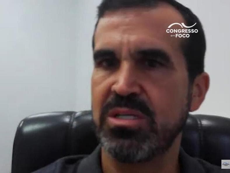 Giancarllo Melito explica que responsabilização de corretoras pode variar conforme o conhecimento e a transparência na comunicação com o cliente. - Reprodução