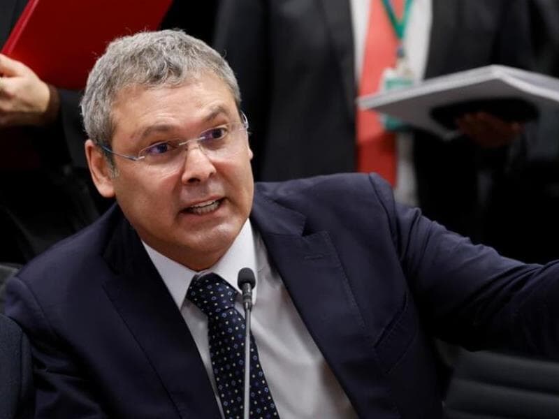 Segundo relator, Lindbergh acionou a PGR contra colega visando garantir a estabilidade das instituições. - Marina Ramos/Câmara dos Deputados