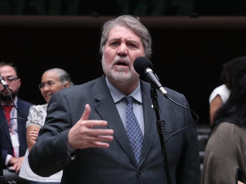 Após pedido de vista de Renildo Calheiros, votação do parecer foi adiada para 24 de fevereiro. - Bruno Spada/Câmara dos Deputados