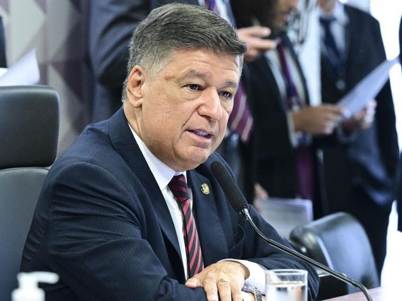 Comissão quer retomar posse de dados para avançar na apuração de suspeitas de contratos irregulares. - Geraldo Magela/Agência Senado