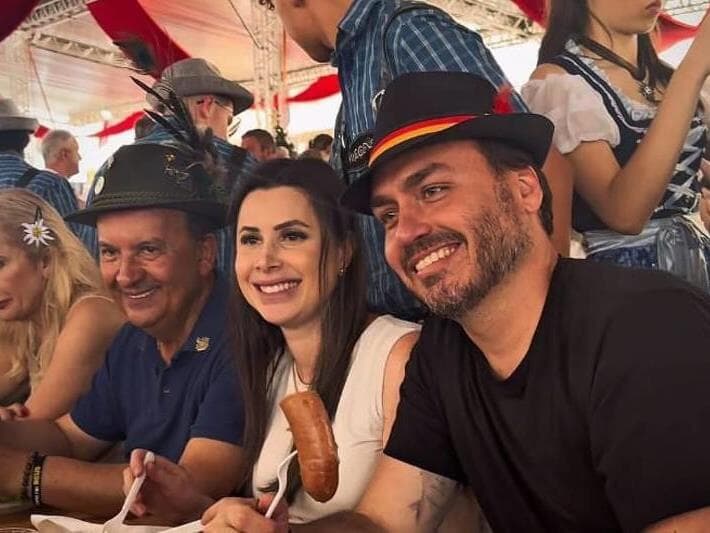 Bolsonaro declarou apoio à chapa com Jorginho Mello, Carolilne de Toni e Carlos em Santa Catarina, dizem aliados. - Reprodução/Instagram