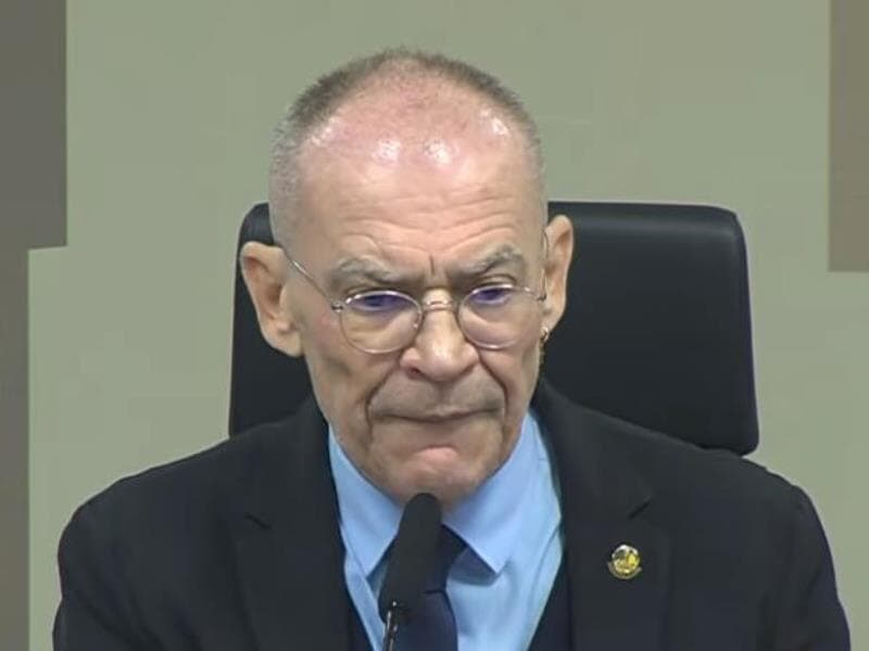 d - Reprodução/YouTube