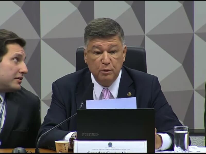 m - Reprodução/YouTube