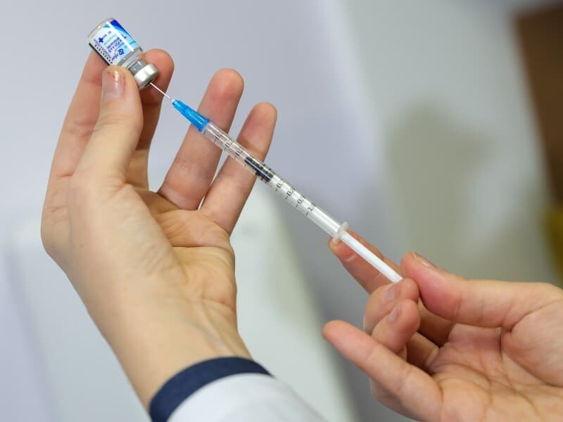 Caso o projeto ser aprovado e transformado em lei, a vacina será disponibilizada gratuitamente. - Fabio Rodrigues-Pozzebom/ Agência Brasil