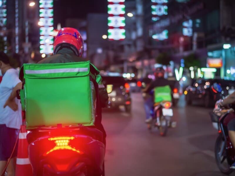 Falta de fiscalização concorrencial na China resultou em prejuízo a todos os setores envolvidos, inclusive plataformas. - Freepik