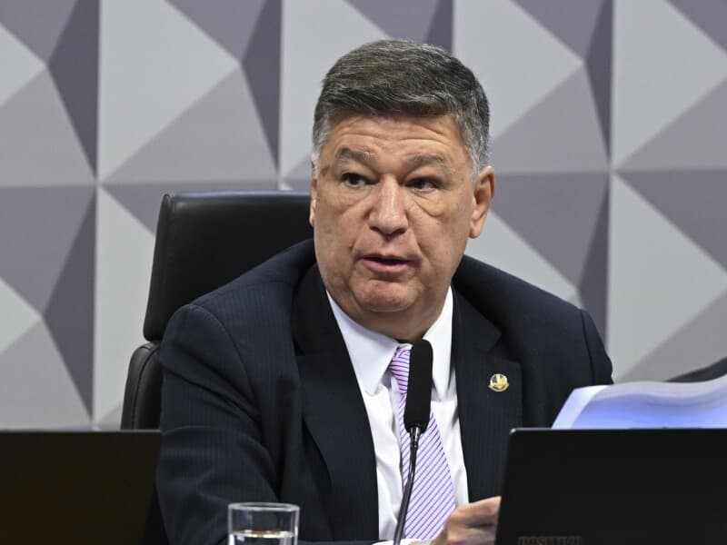 Viana afirmou que pedirá revisão da decisão que tornou facultativa a ida de Vorcaro à CPMI. - Carlos Moura/Agência Senado